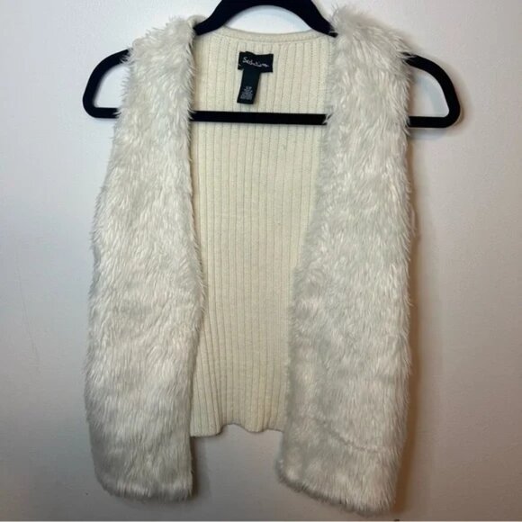 SEDUCTIONS size S white faux fur front vest - Picture 1 of 9